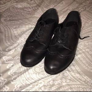 Forever 21 Old Fashioned Shoes ALL BLACK